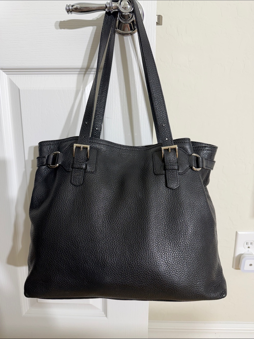 Authentic Prada Vitello Daino Shoulder Bag